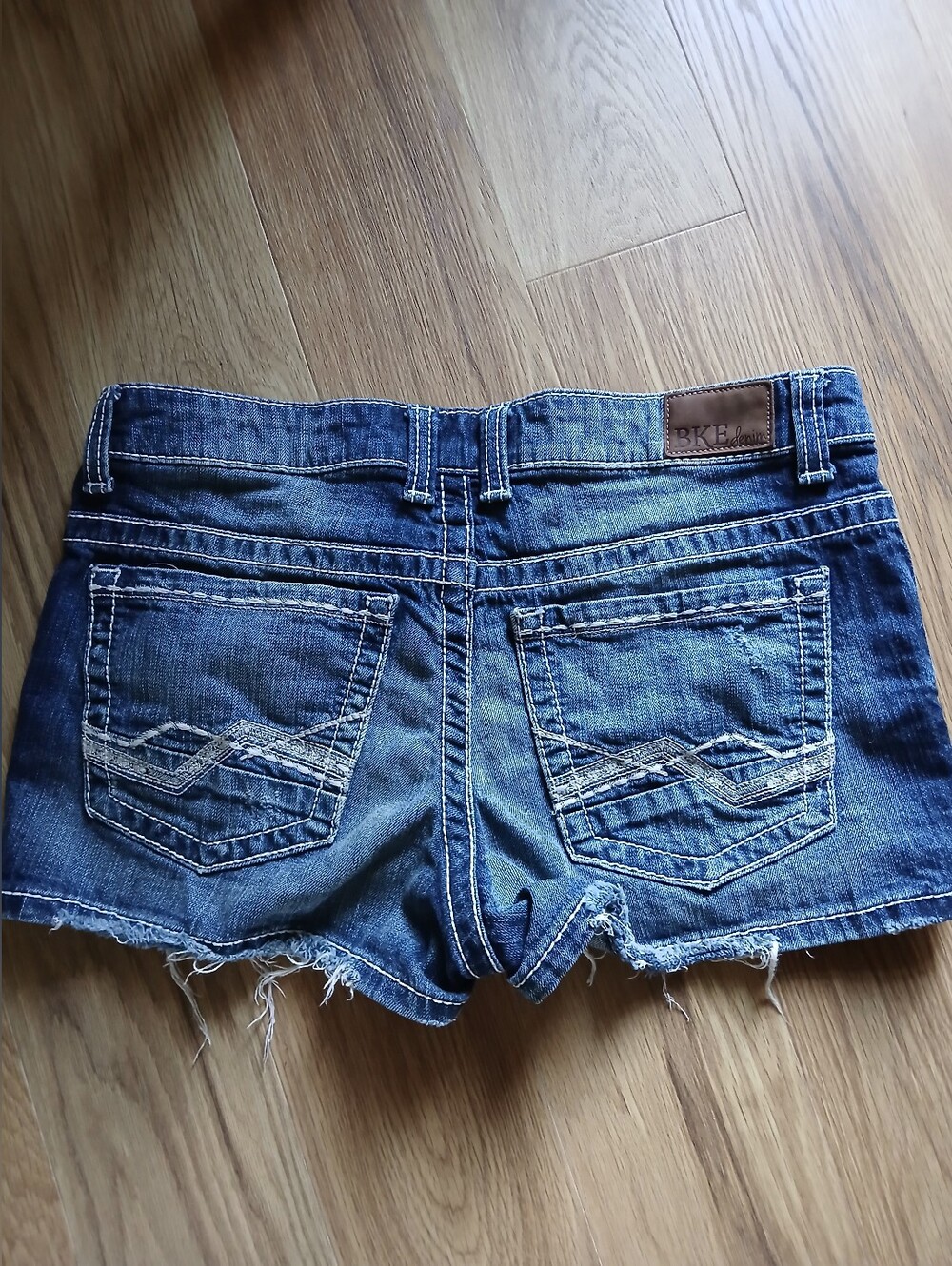 BKE Payton Thick Stitch Distressed Cutoff Shorts